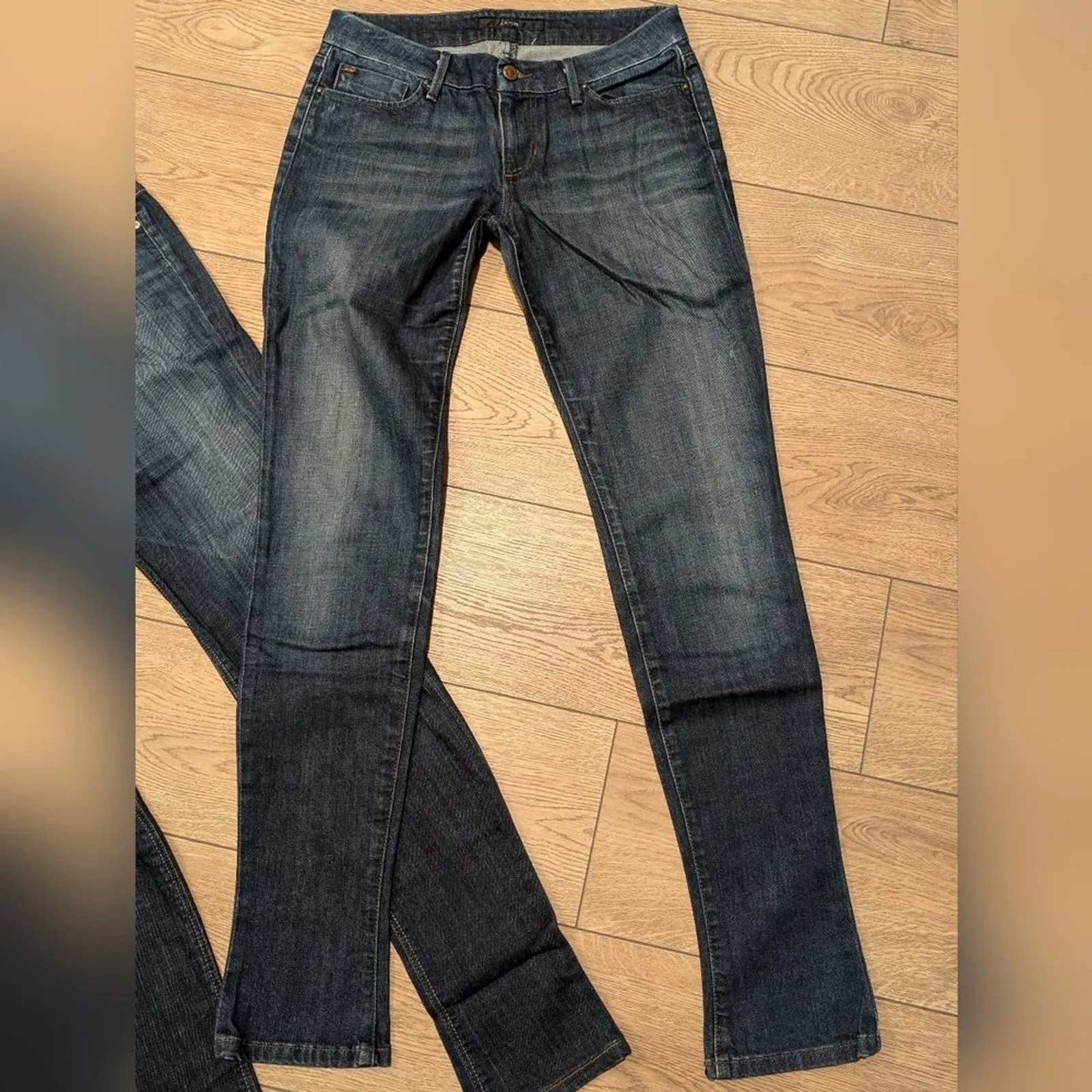 👖👖Joe's Jeans 27 Chelsea Skinny Leg Designer Premium Denim Bundle Lot 2 Pairs - Image 4