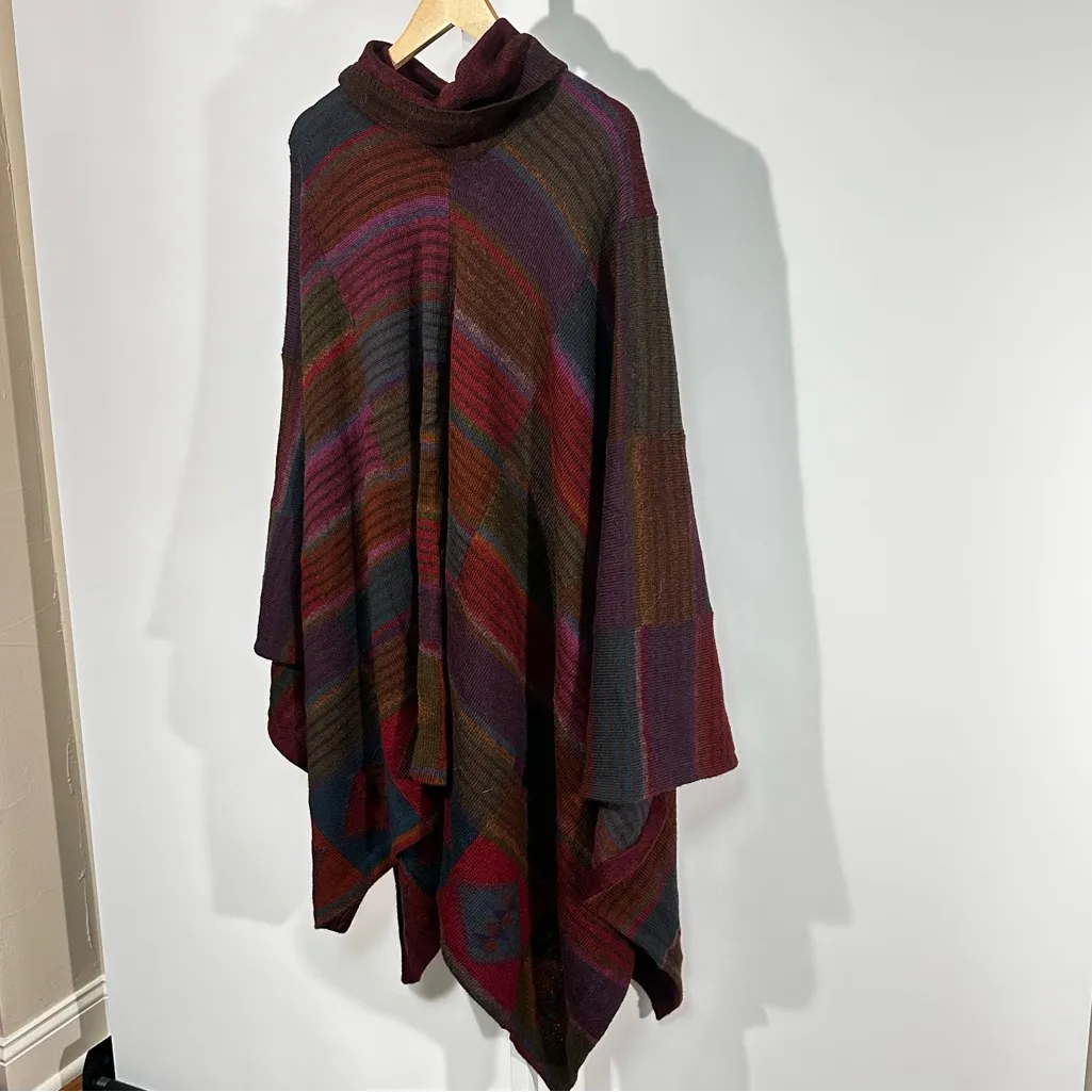 Millma Bolivia 100% Alpaca Wool Poncho Sweater Medium – Multicolor Geometric - Image 6
