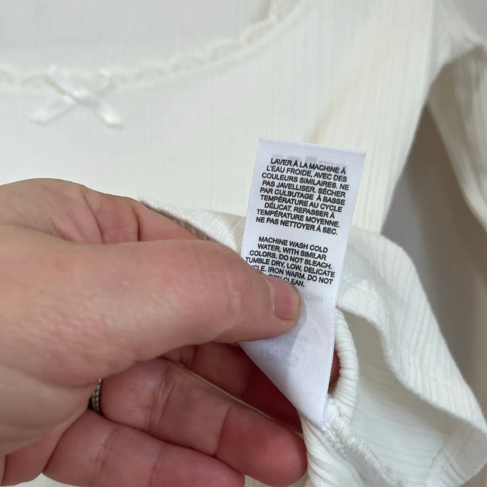 Garage White Ribbed Long Sleeve Scoop Neck Top Stretchy Size XS - Image 6