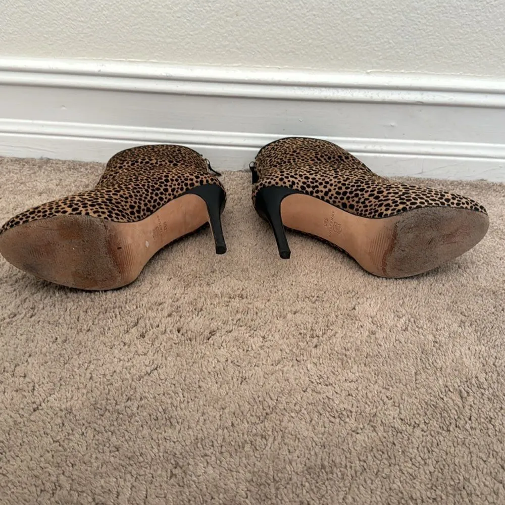 Ann Taylor wedge boots zip back leopard work once 7.5 - Image 2