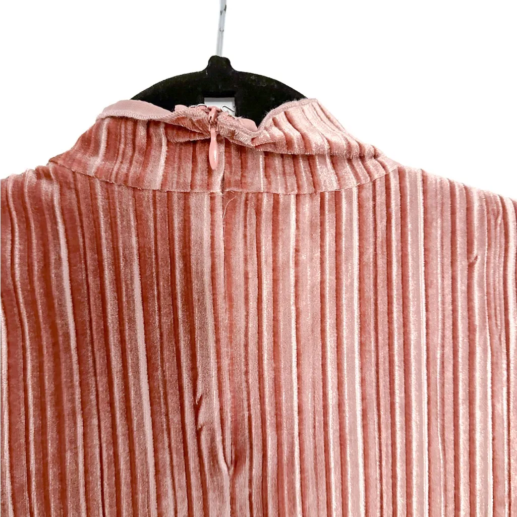 J.O.A. Los Angeles Revolve Pleated Mock Neck Velvet Top Baby Pink Size Small JOA - Image 5