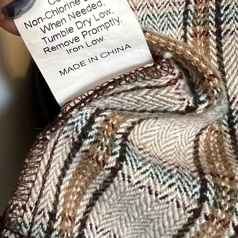 Brown and Plaid Button-Up Jacket - Image 4