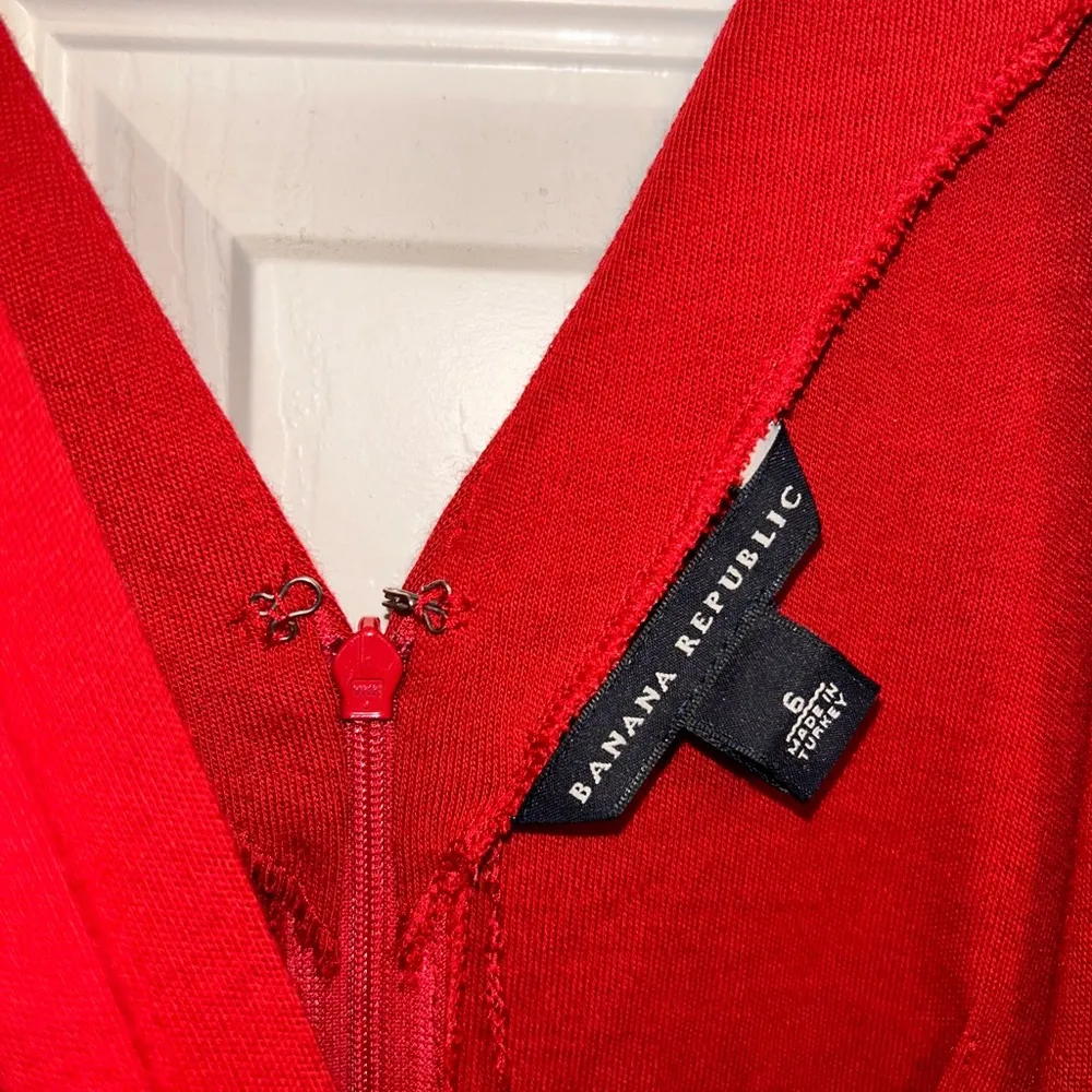 Banana Republic Knit V Neck Midi Sweater Dress Wool Blend Size 6 - Image 4