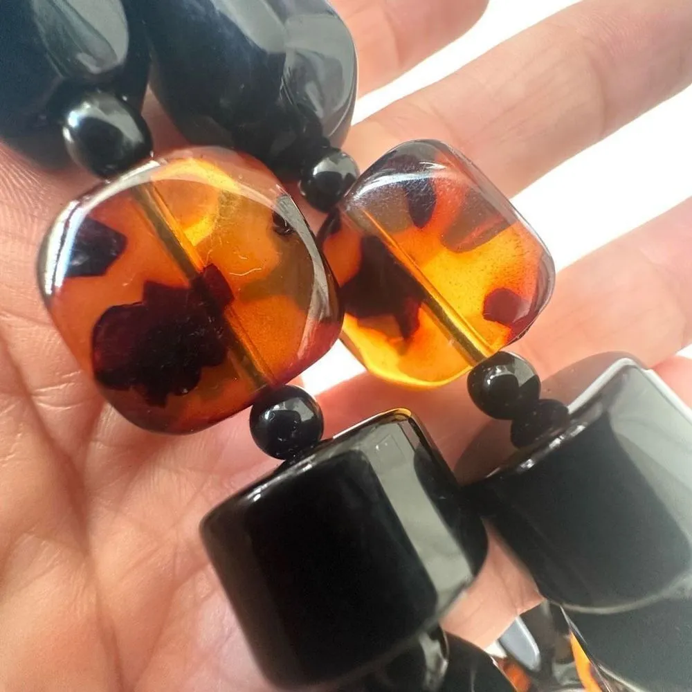 resin tortoise and black statement necklace Brown - Image 6