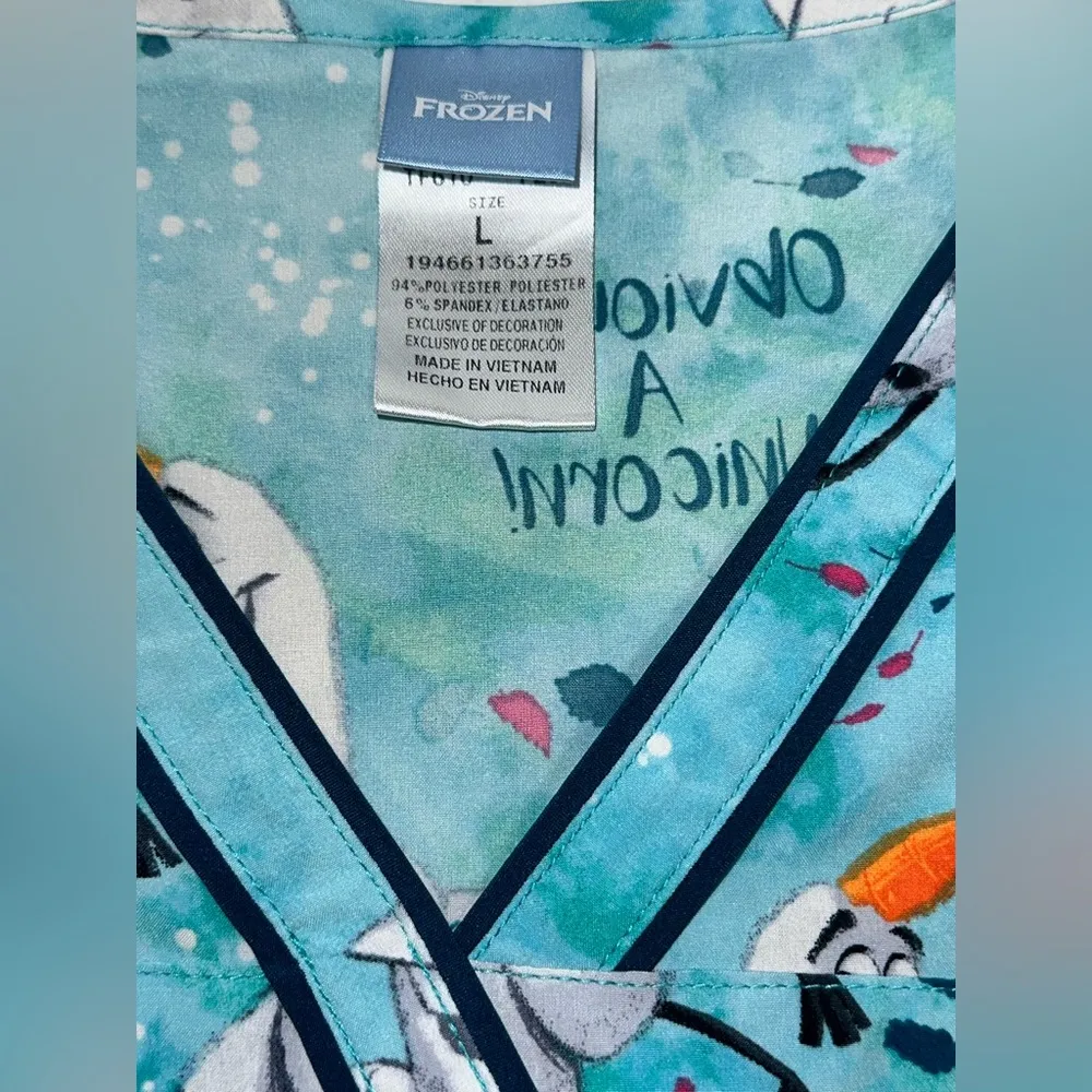 Disney Olaf Frozen Scrub Top Unisex Size L Stretch Print Medical  Unicorn Pocket - Image 8