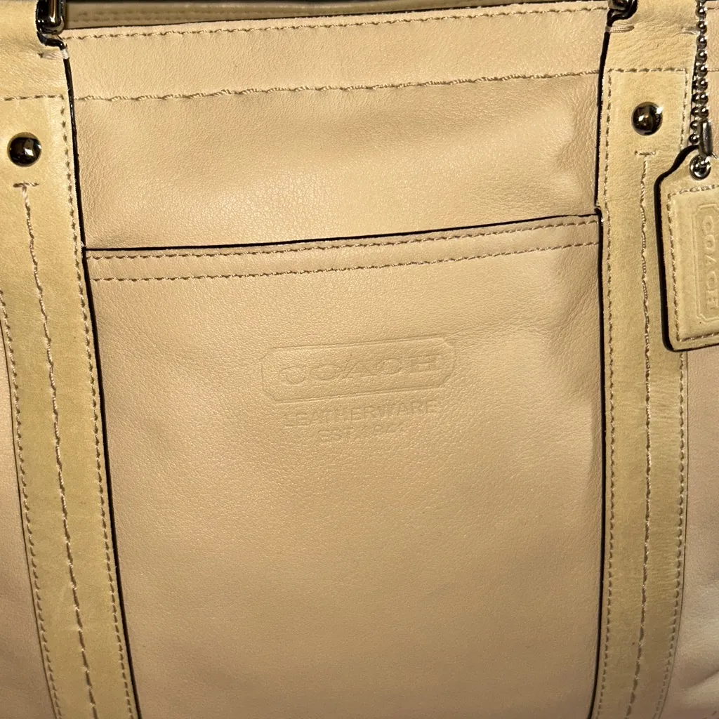 Vintage Coach Pale Yellow Beige Leather Double Handle Shoulder Bag - Image 2