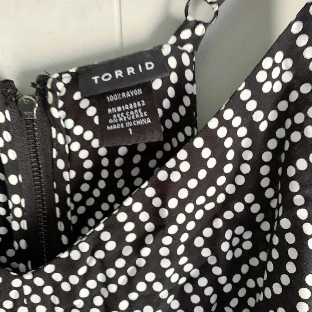 TORRID B&W Border Print Challis Cami Babydoll Boho Tassel Tunic Tank Plus 1X - Image 5