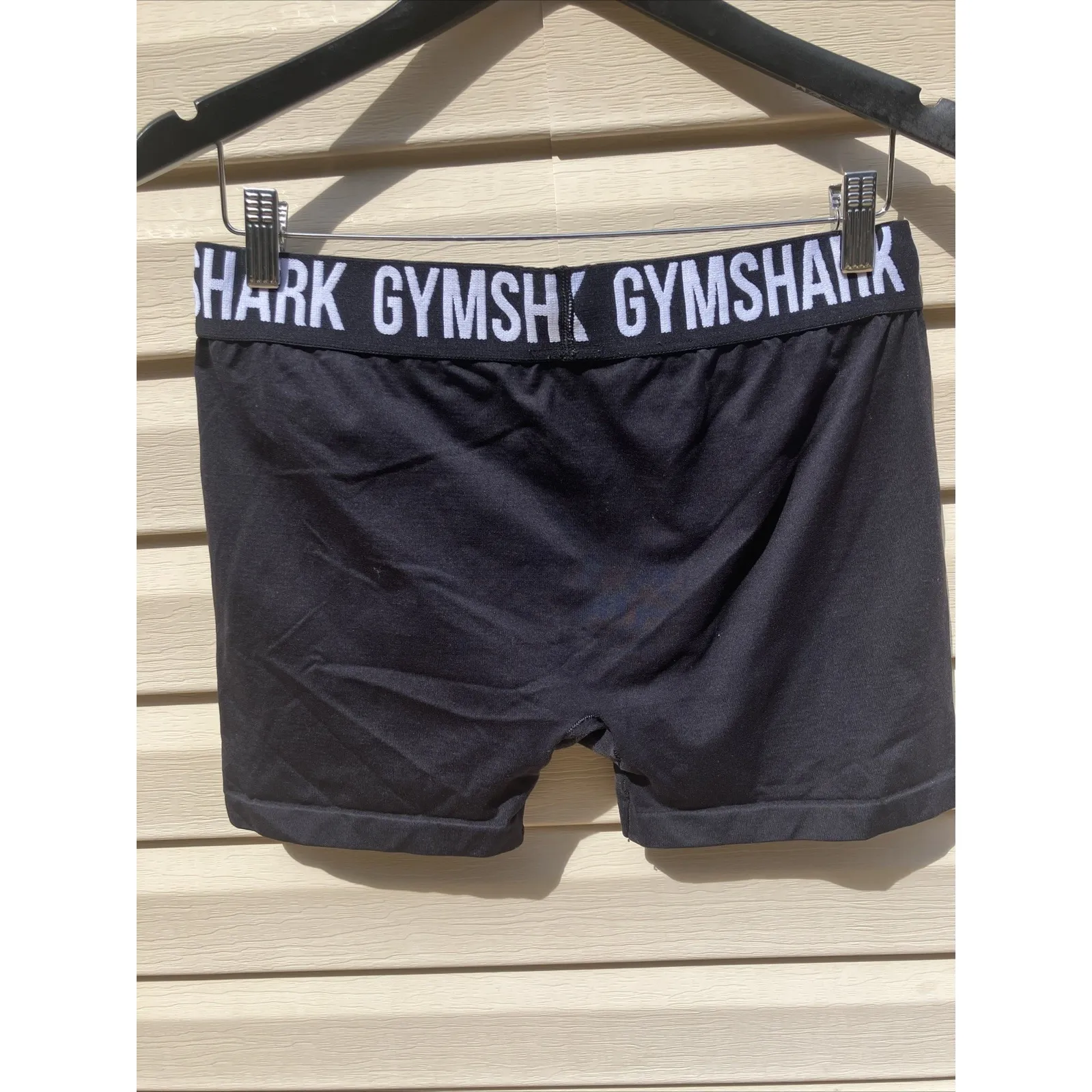 Gymshark women's‎ biker shorts size Large - Image 3