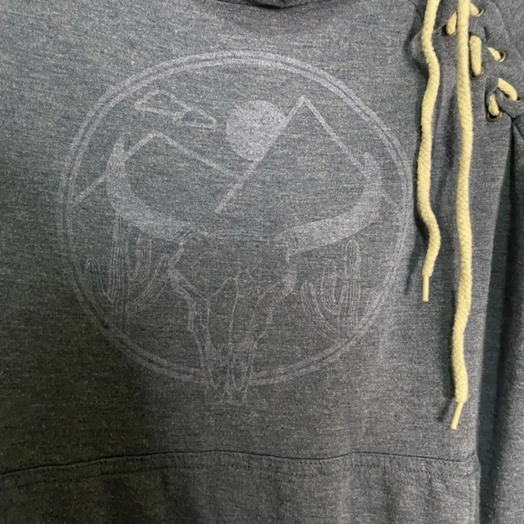 Well Worn pullover sweater Sz medium - Image 2