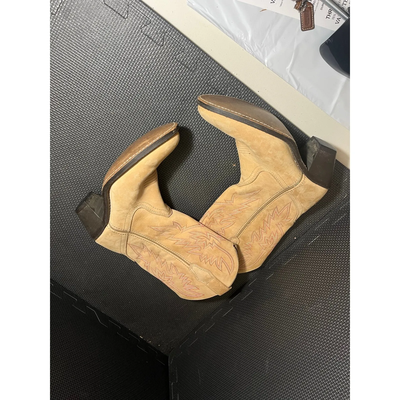 Rodeo Cowgirl Western Boots Tan Suede Pink Stitching Block Heel Women Size 7.5M - Image 3