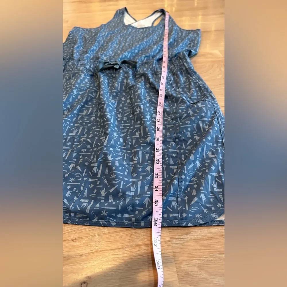 Patagonia Fleetwith athletic Dress blue pattern medium - Image 10