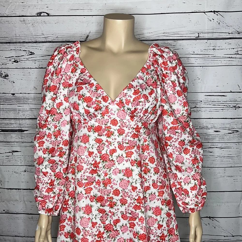FTF Fashion to Figure Size 1 Floral Print Puff Sleeve Mini Fit & Flare Dress - Image 2