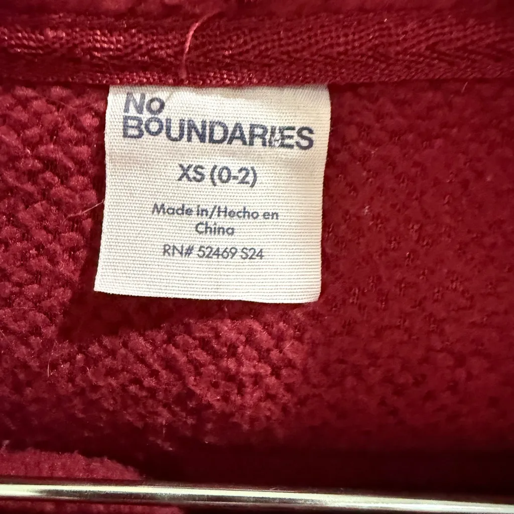 No Boundaries Burgundy Quarterzip and Shorts Set XS Loungewear Comfy - Image 3