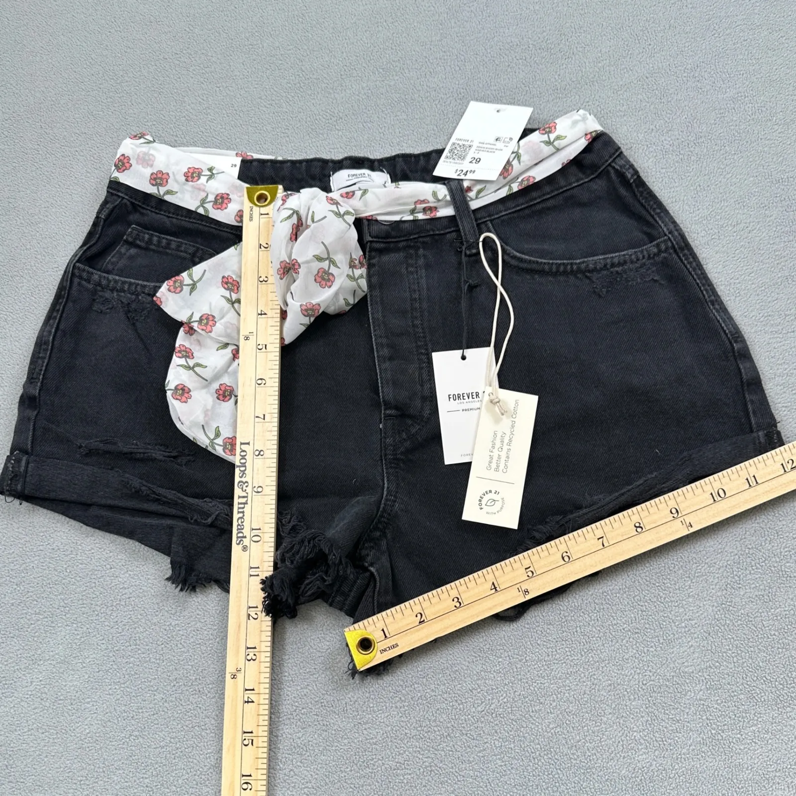 NWT Forever 21 Jean Shorts 29 Womens Black Raw Hem Distressed Floral Scarf Belt - Image 5