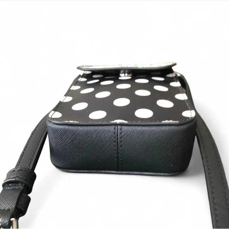 Kate Spade New York North South Flap Phone Crossbody – Black & White Polka Dot - Image 7