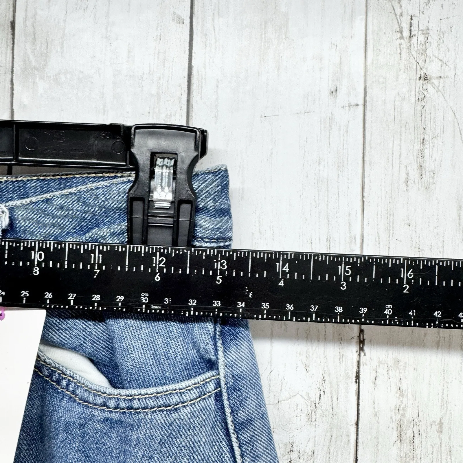 Oak Fort Pants Women Size 25 Light Wash Denim High Rise Straight Mom Jeans Basic Blue - Image 4