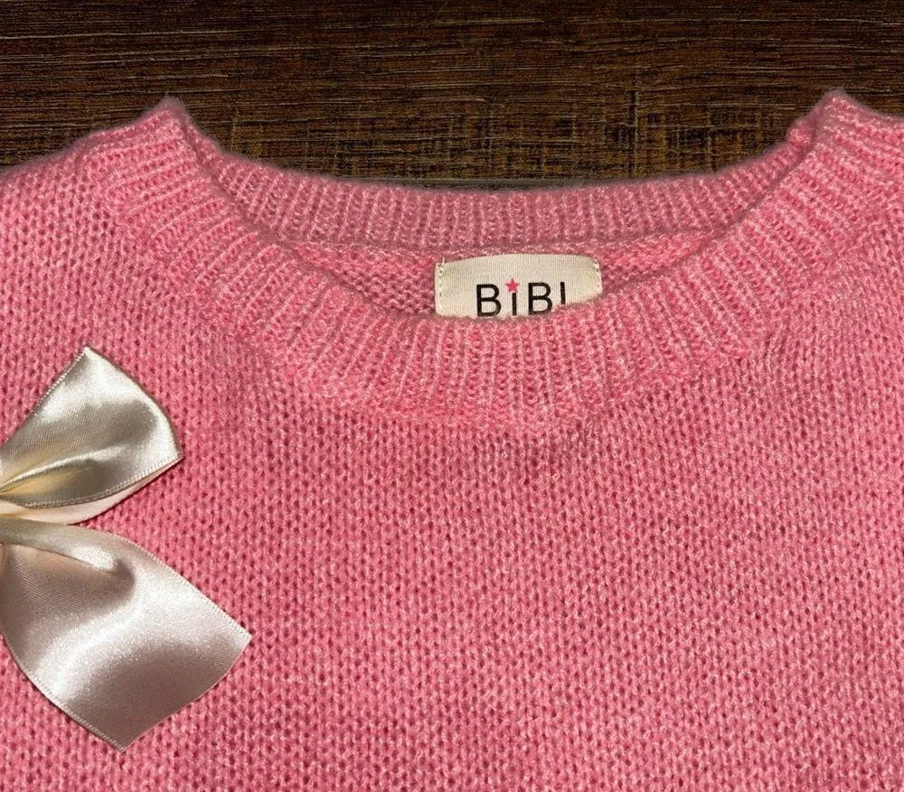 Bibi Pink Bow Sweater Women’s Small - Image 3