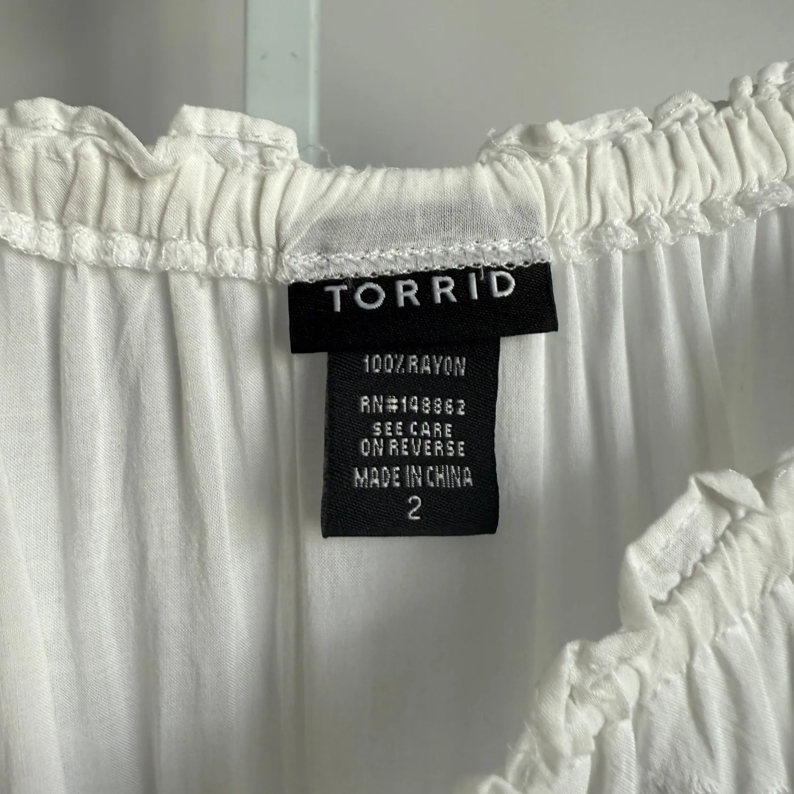 Torrid White‎ Embroidered Off Shoulder Dress Plus sz 2 Boho Fairy Cottage - Image 4