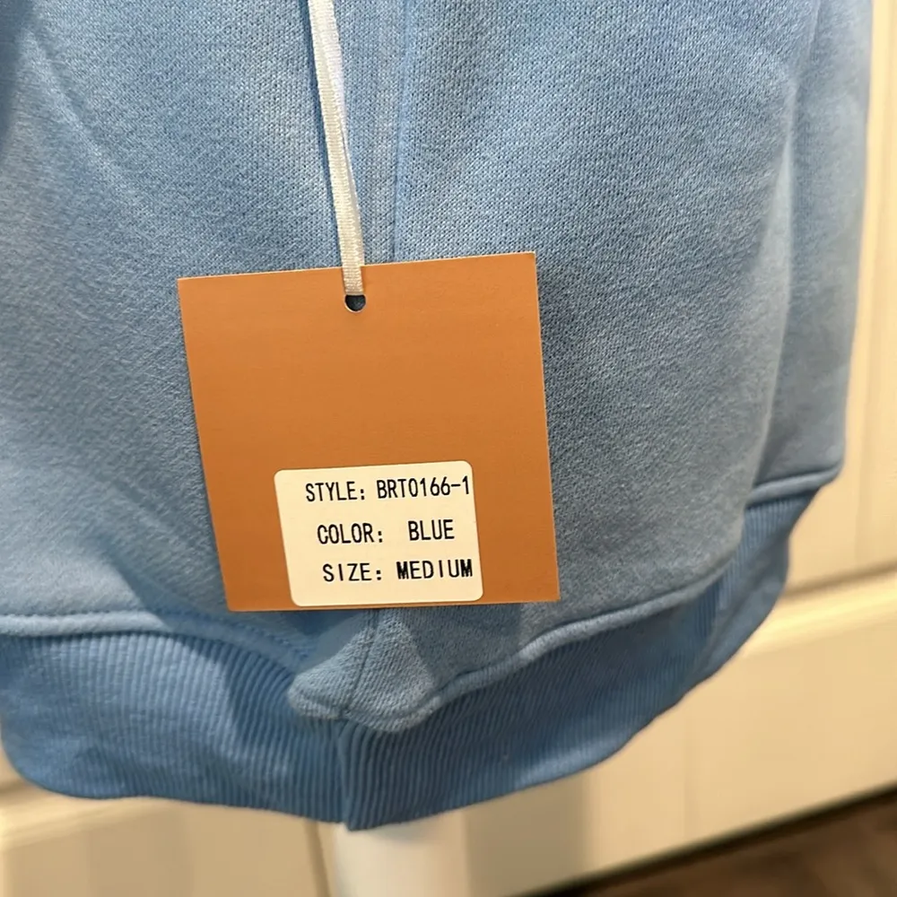 Bailey Rose Medium Embroidered “Malibu Athletics” Blue Crewneck Pullover - Image 9