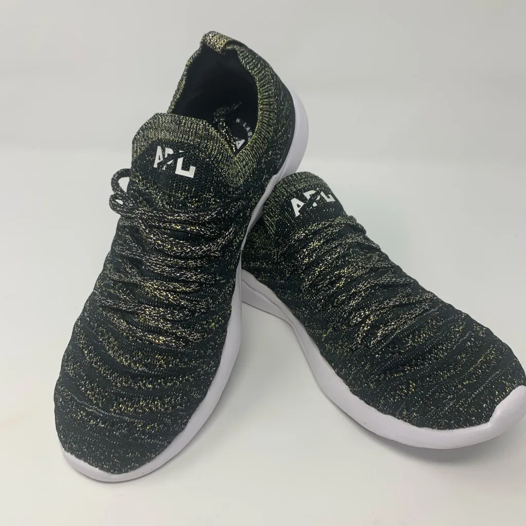APL Techloom Wave Women’s Sneakers Black Gold  size‎ 8 NWOB - Image 7