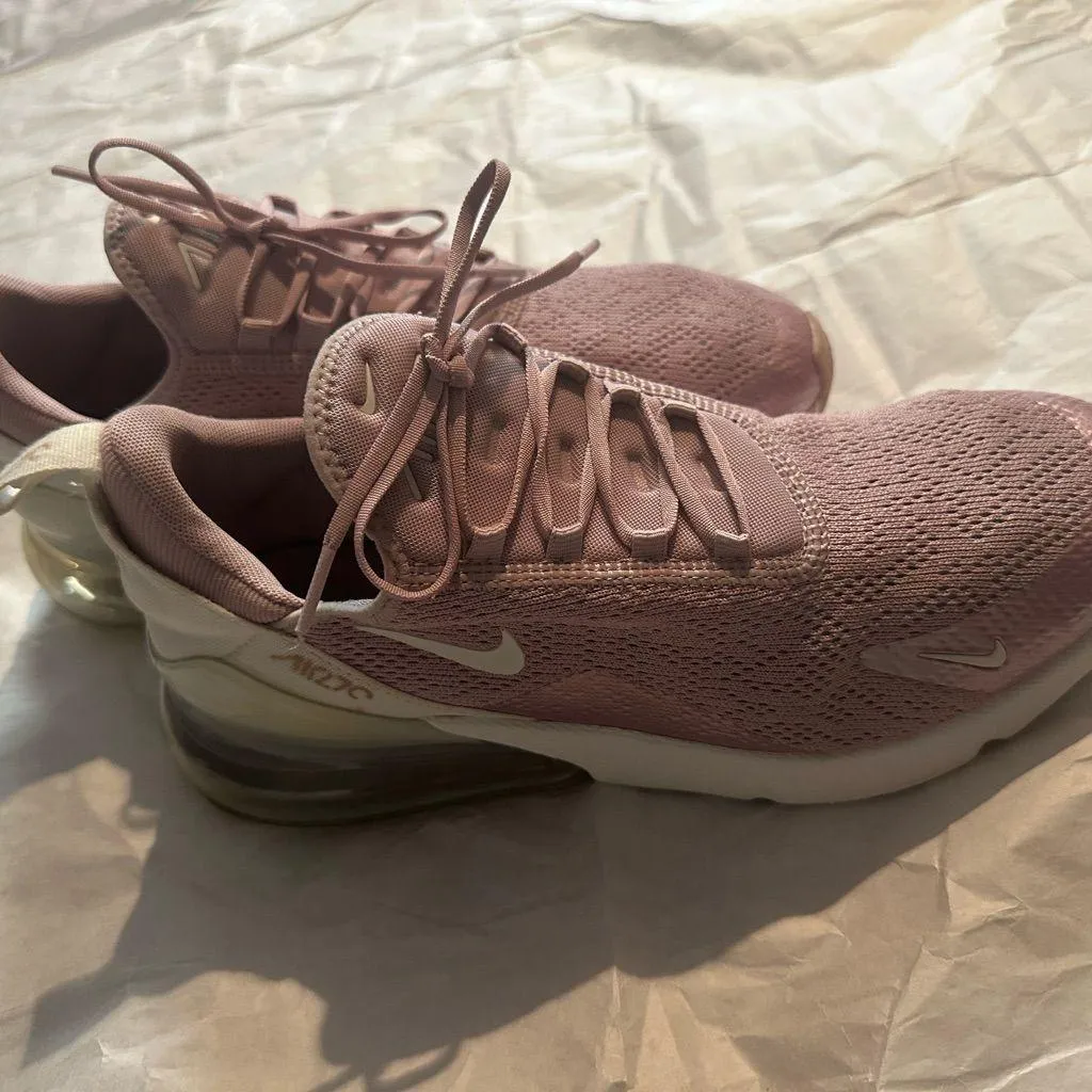 Nike Women's Air Max 270 Light Pink Athletic Shoes - Image 7
