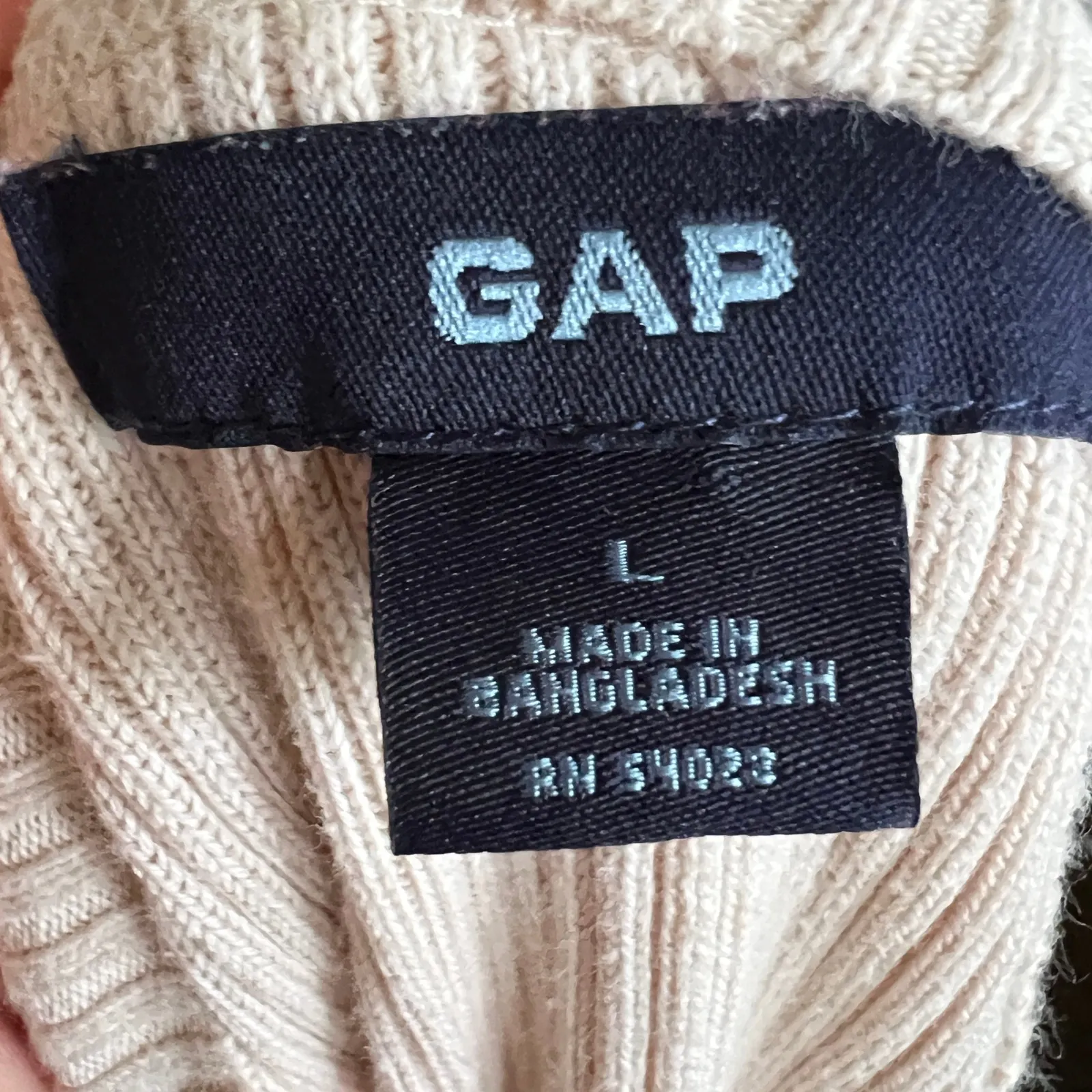 Gap Women's Striped Knit Crewneck Sweater 90s Classic Cozy Retro Large - Image 3