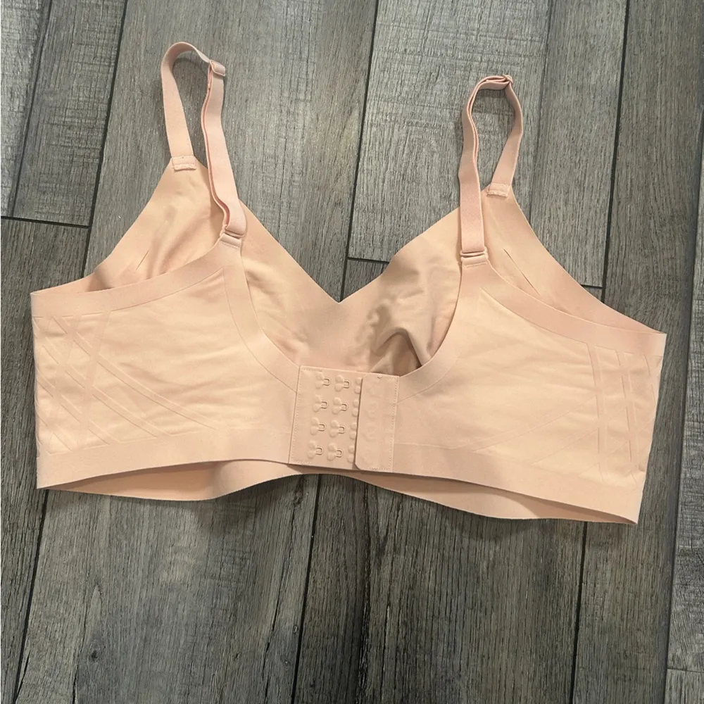 HoneyLove Silhouette Bra Size 1X - Image 2