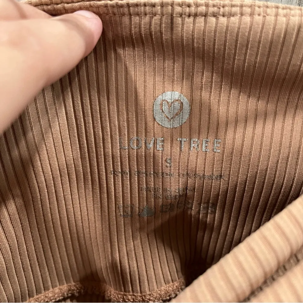 Love Tree Tan Ribbed High Rise Bike Shorts Womens Size Small 8” Inseam - Image 3