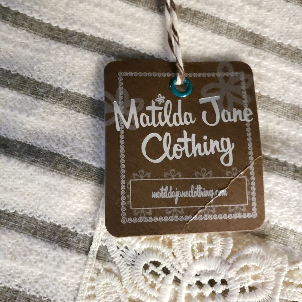 Matilda Jane Classic With A Twist High-To-Low Knit NWT Sweater Blouse Striped XS - Image 5