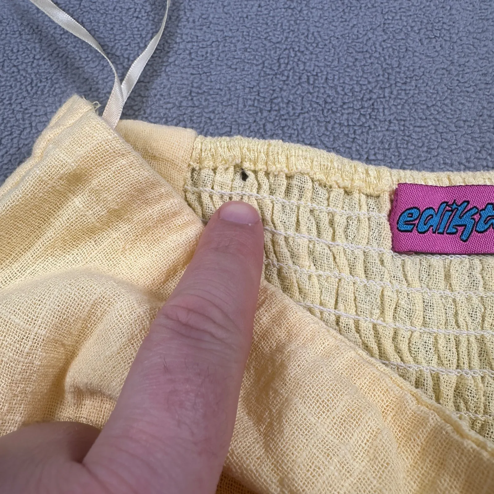 NWT Edikted Top S Womens Yellow Ruffle Layered Strapless Smocked Cami Tank Cute - Image 9