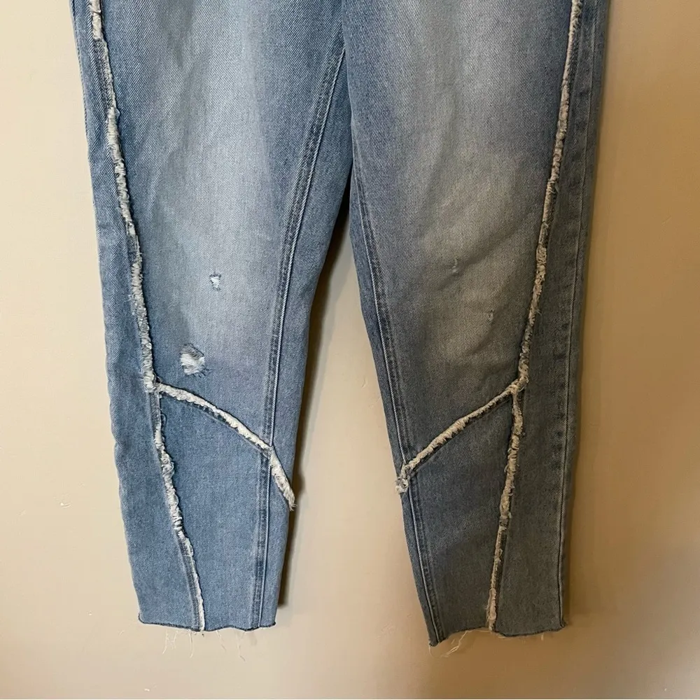 Light Wash Exposed Seam High Rise Slim Straight Jeans - Image 3