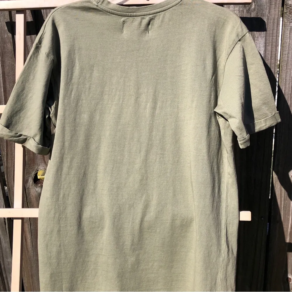 C & C california Leaf Print Boyfriend T Shirt NWT Small - Image 9