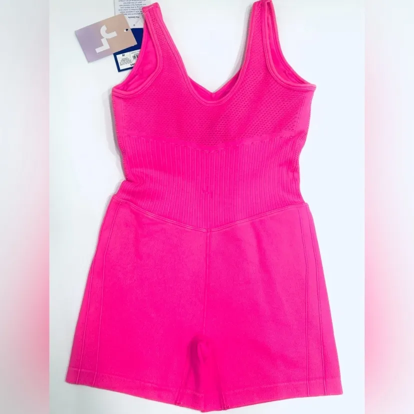 Seamless Short Active Bodysuit from JoyLab bright pink M, NWT - Image 8