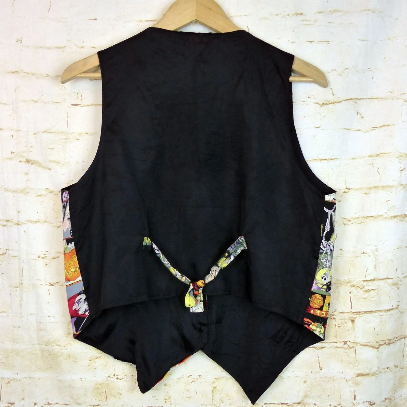 VTG 90s Smoke Valley Halloween Theme Vest Women L/XL Dracula Witch Skeleton Owl - Image 2