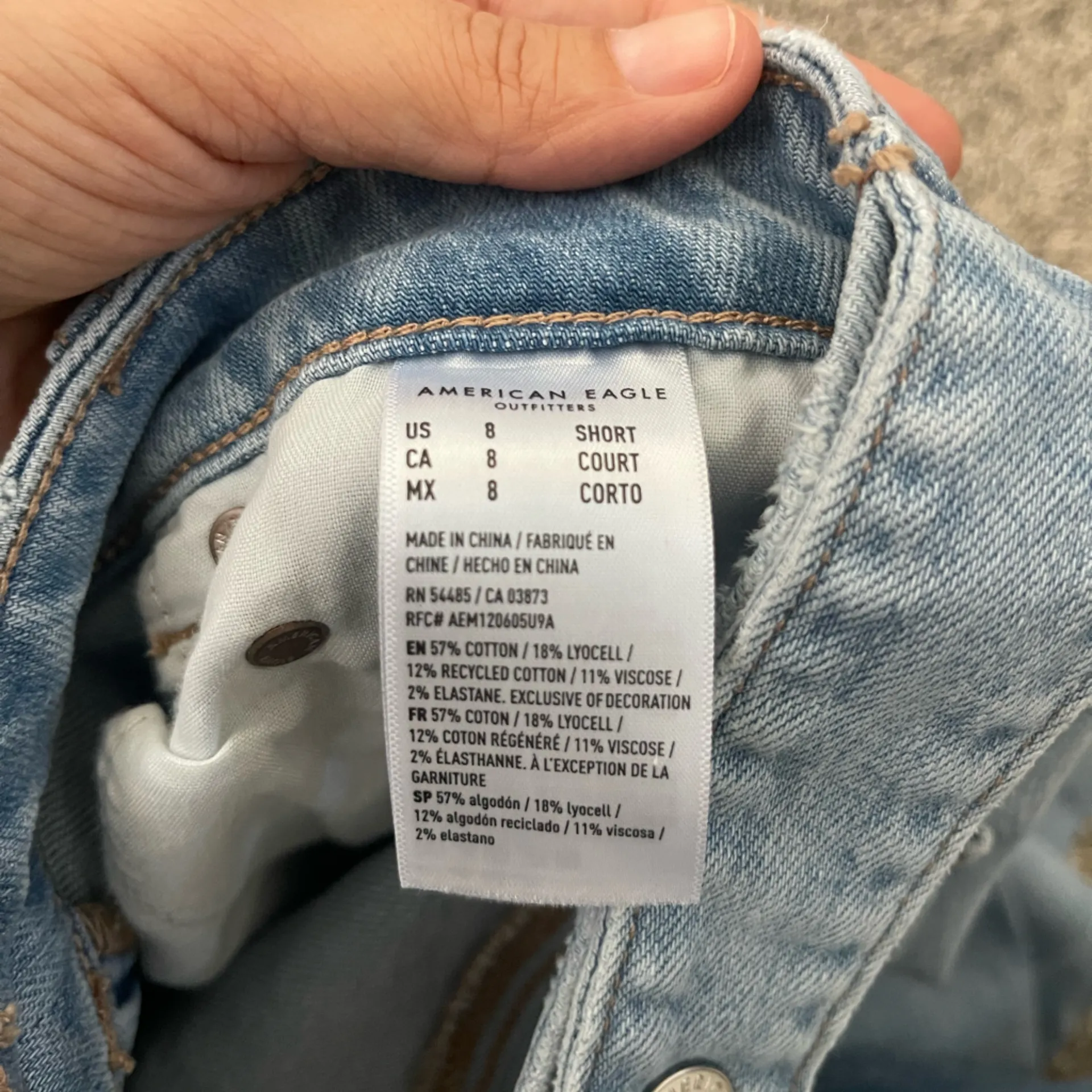 NWT Women’s American Eagle Super High-Rise Baggy Wide Leg Jeans Size 8 Short - Image 5