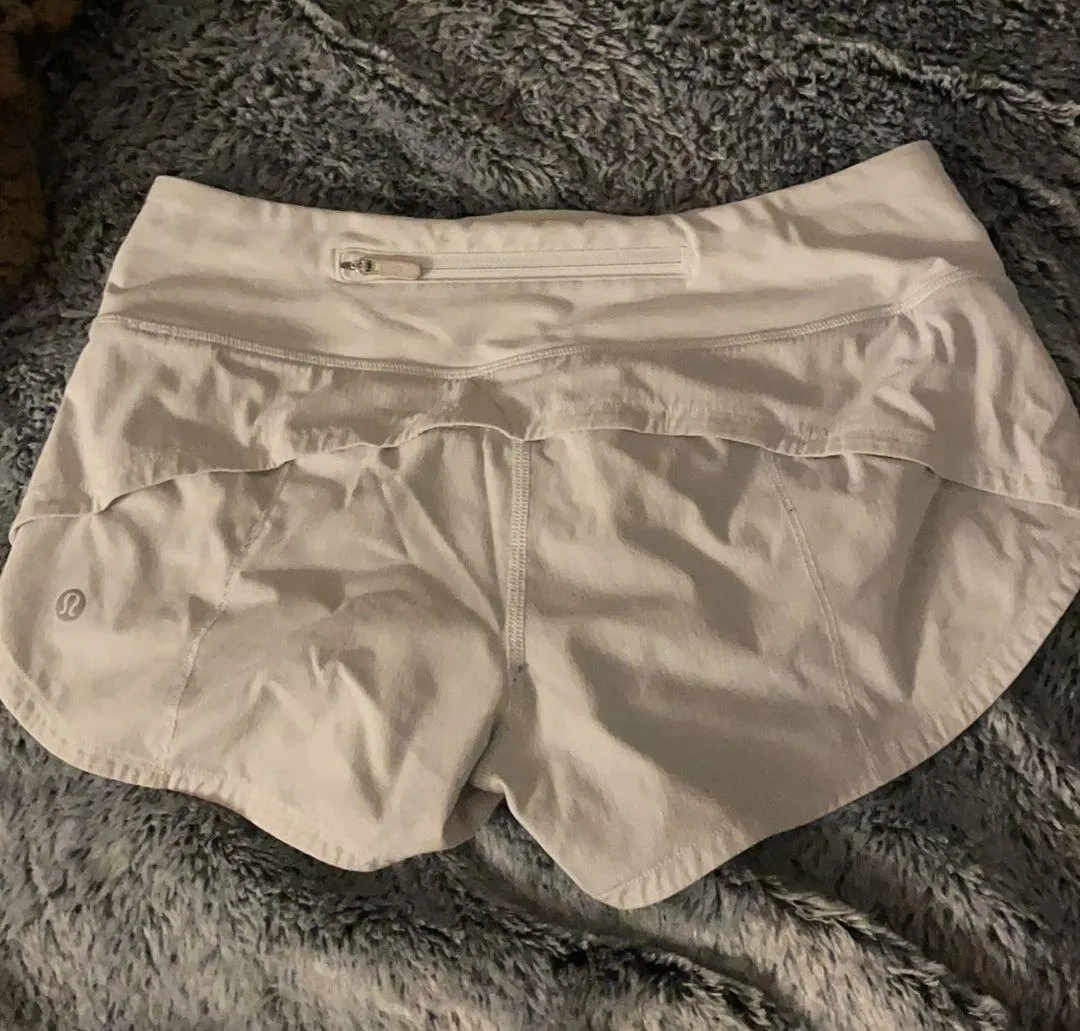 Lululemon White Speed Up Short 2.5” - Image 2