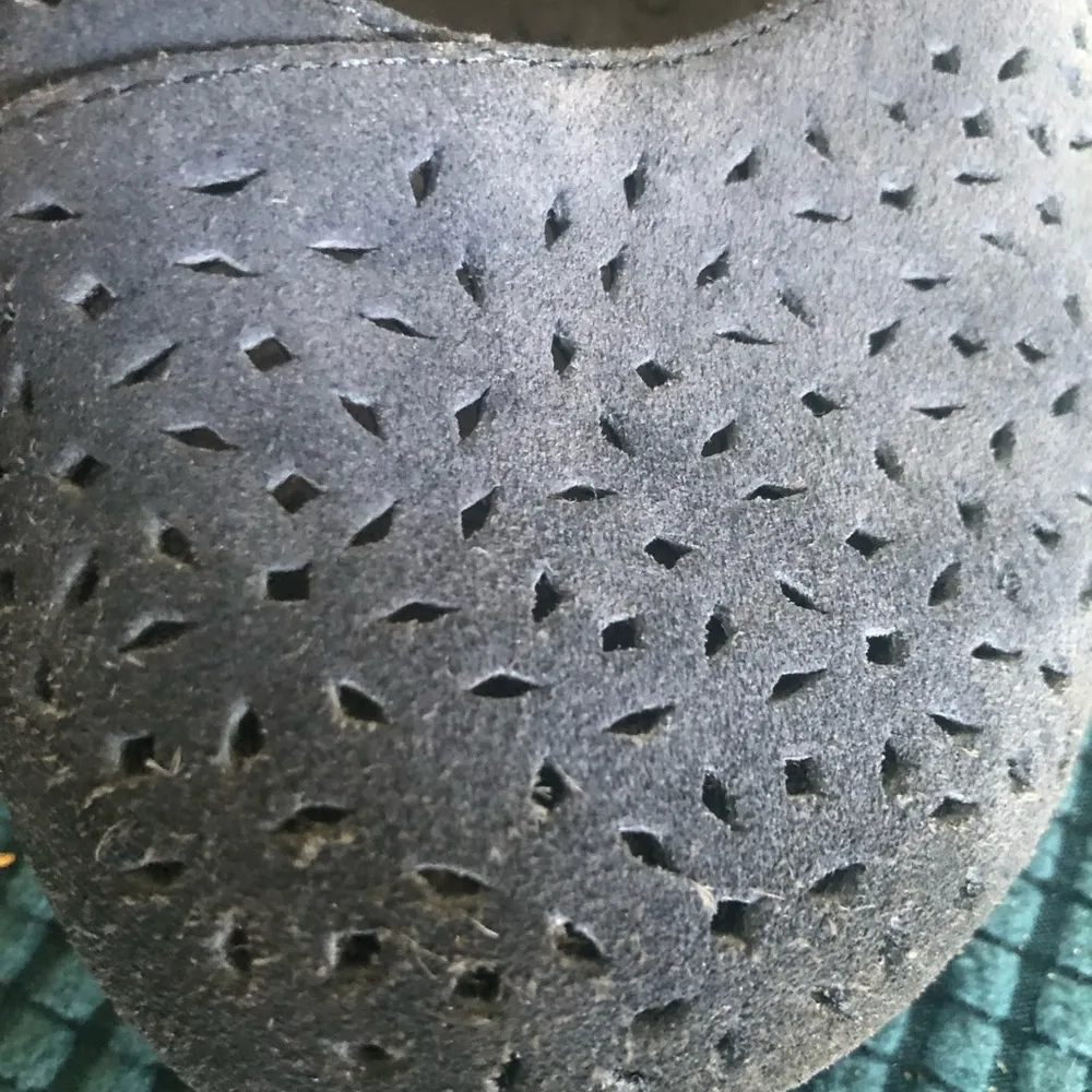 Lydia Laser Cut Mary Jane Slip On Slide Sz. 10 Navy Blue Suede Leather - Image 8