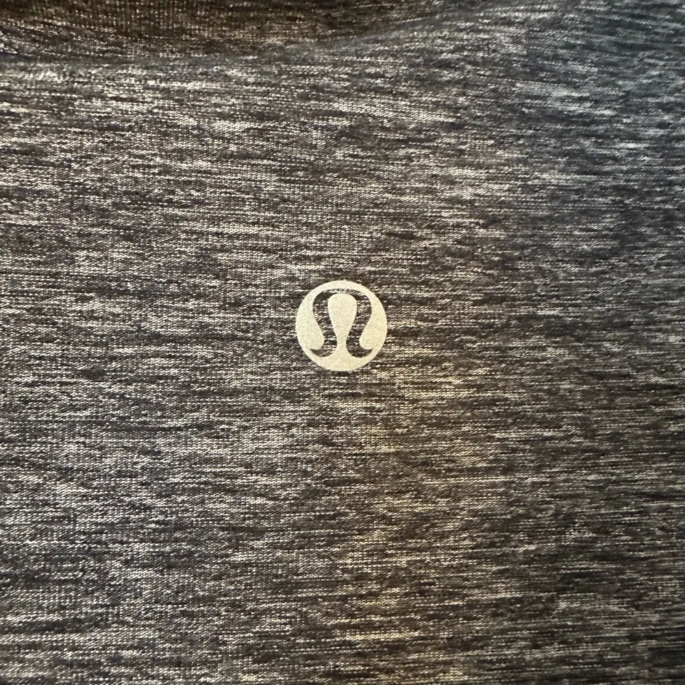 Lululemon Find Your Bliss Jacket size 12 - Image 4