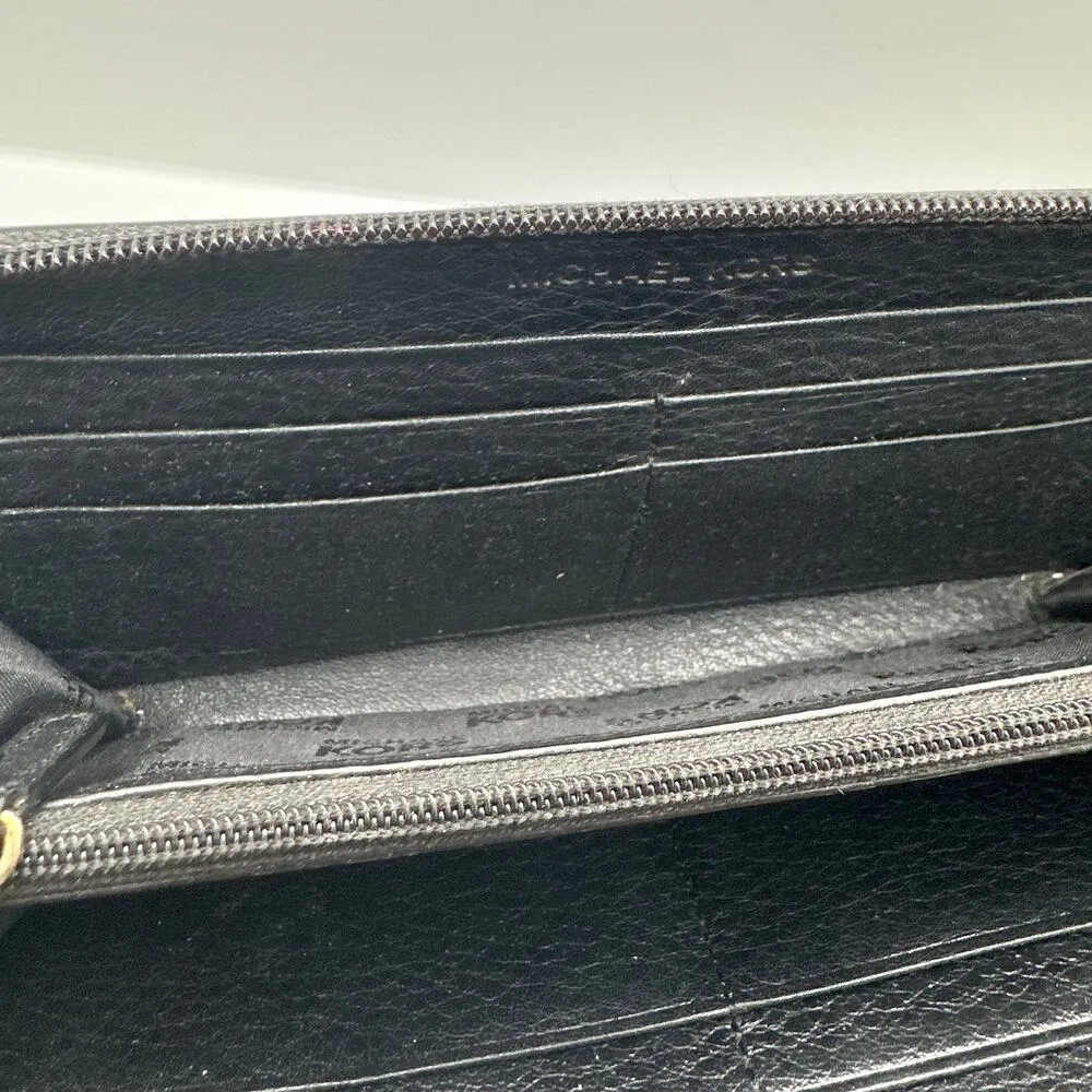 MICHAEL KORS Black Wallet - Image 7
