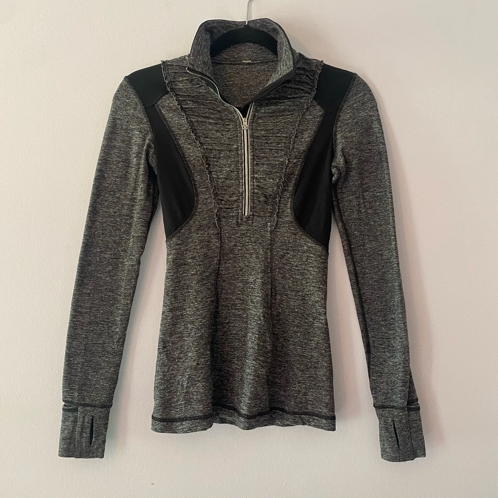 Lululemon Gray Black Quarter Zip Run Your Heart Out Pullover Women's size 2 - Image 3