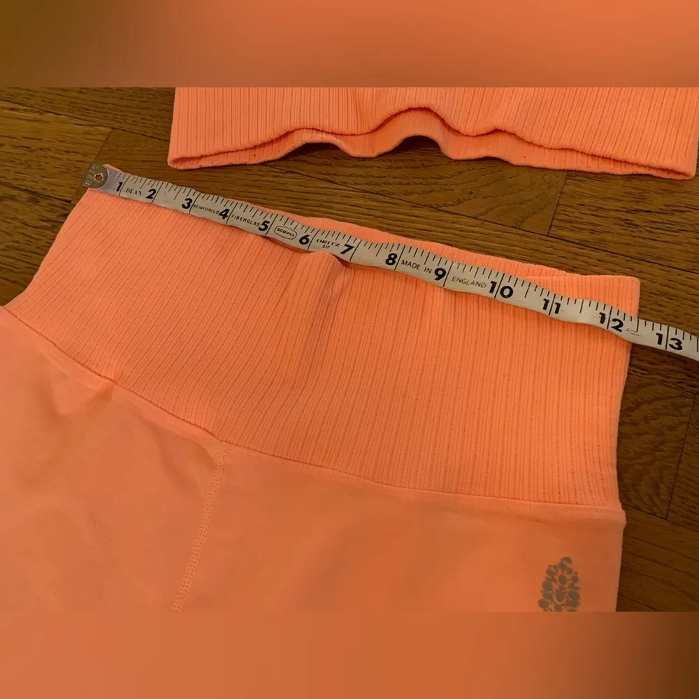 movement good karma crop tank and 7/8 leggings peach size M/L - Image 11