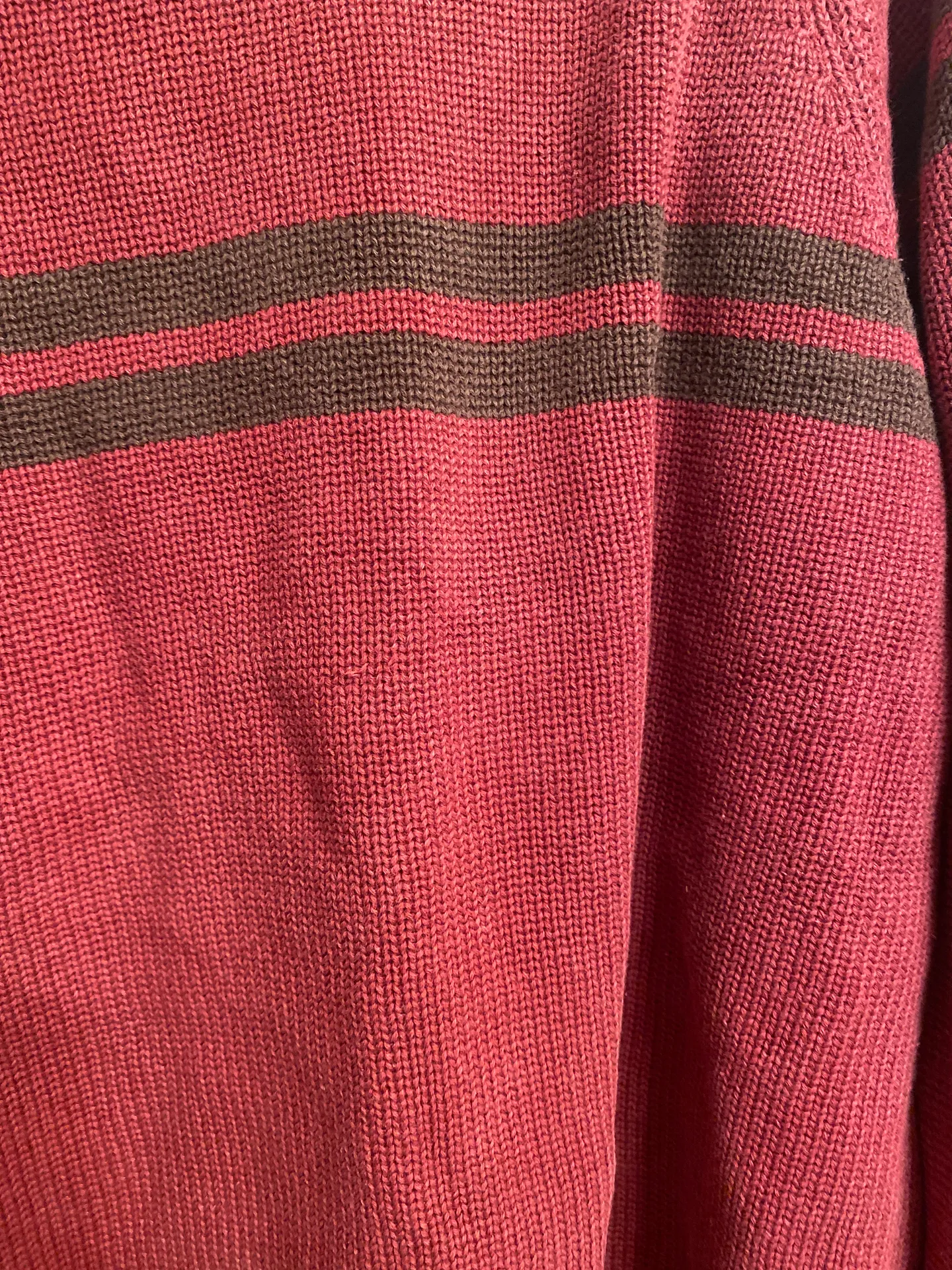 Old Navy Vintage Crew Neck Sweatshirt - Image 3