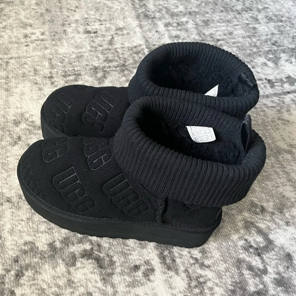 UGG Classic Mini Platform Felted Boot - Image 3