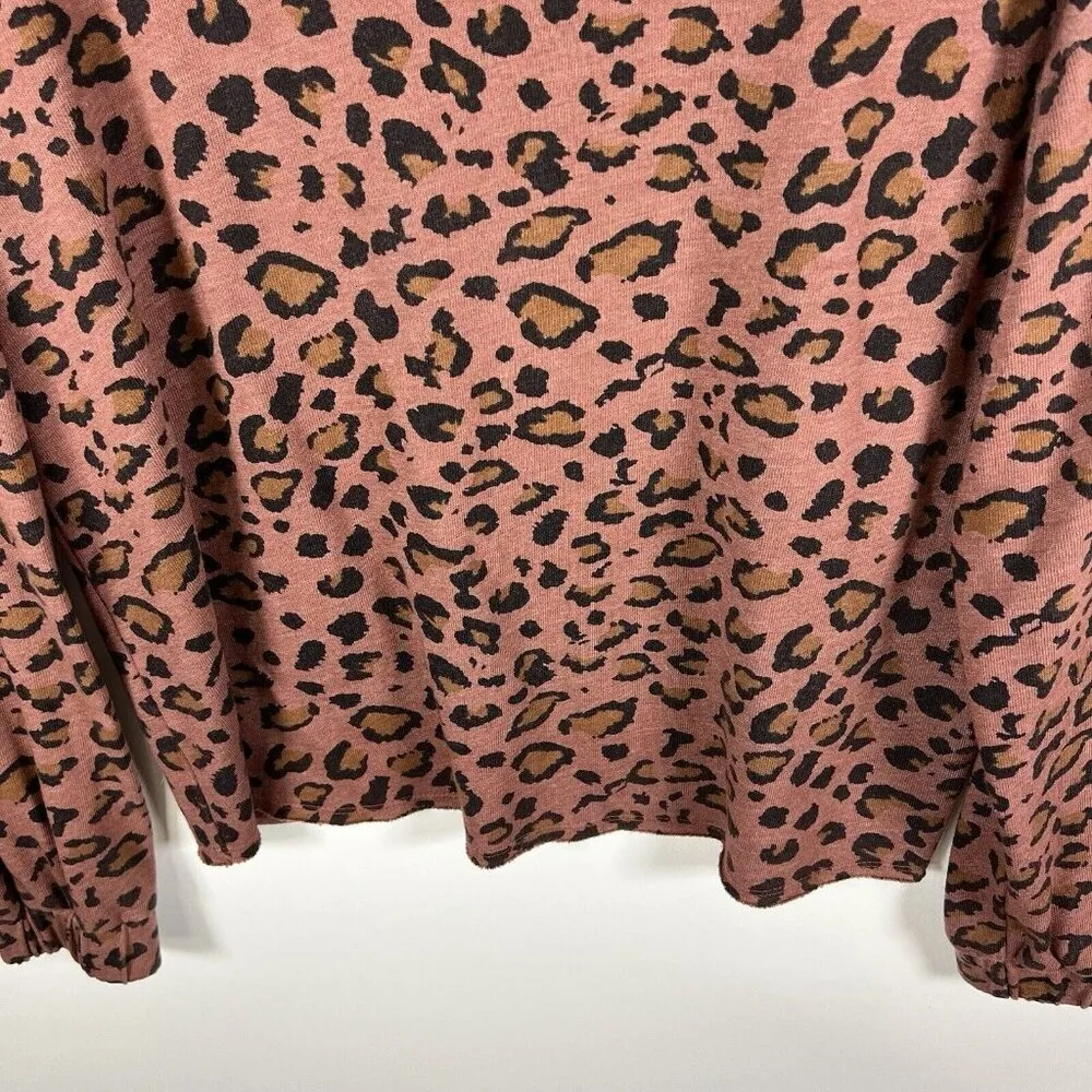 Sundry  Women’s‎ Leopard Print Crewneck Sweatshirt Size XS Oversized Designer - Image 4