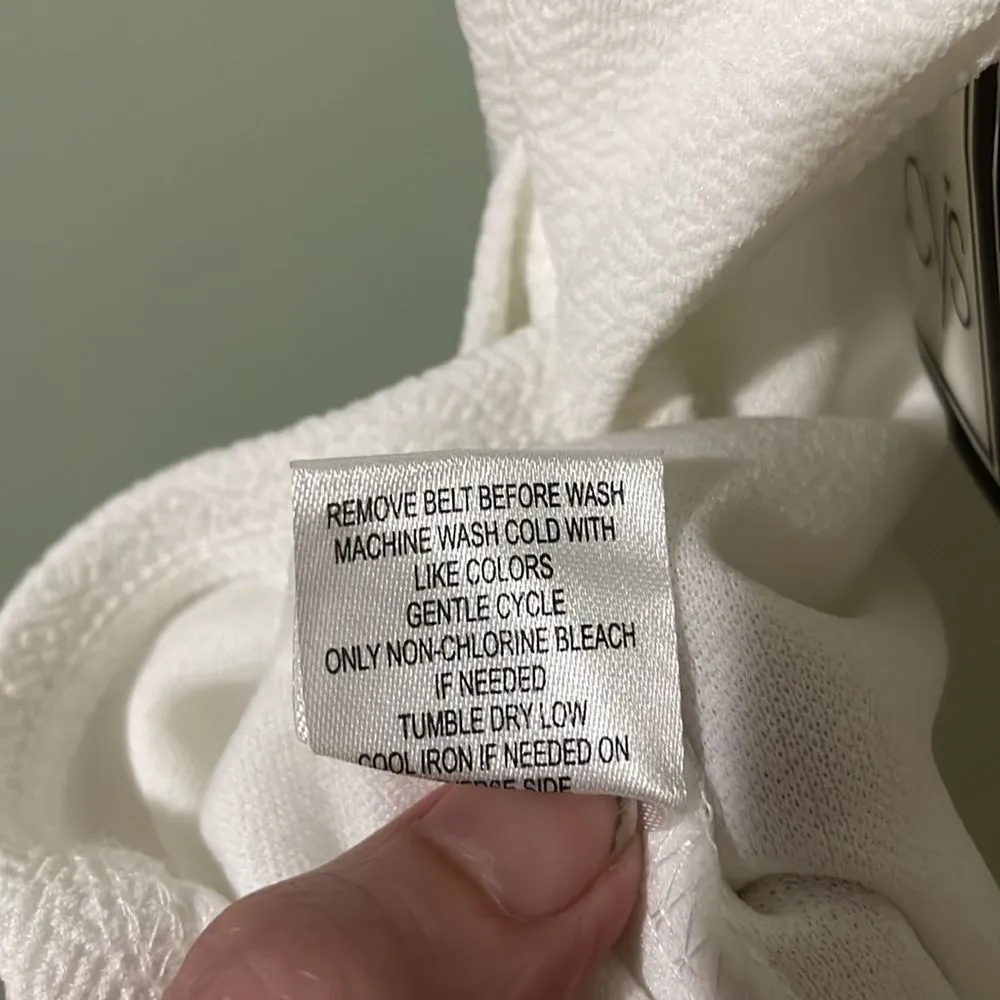 DON’T you Dare Little‎ White Dress size Medium - Image 5