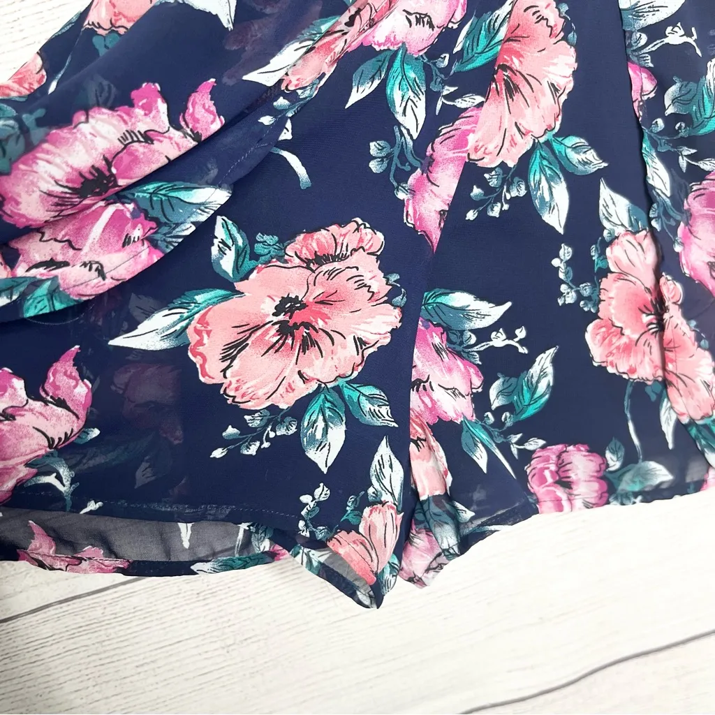 Xhilaration Navy Blue & Pink Floral Mini Romper with Chiffon Overlay Size Small - Image 5