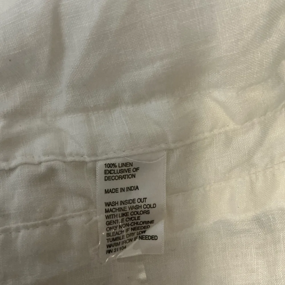 Cream Relaxed Button Down Blouse with Mandarin Collar Size undefined - Image 4