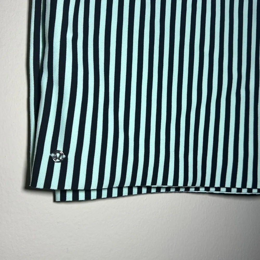 Lululemon Infinity Scarf - Image 2