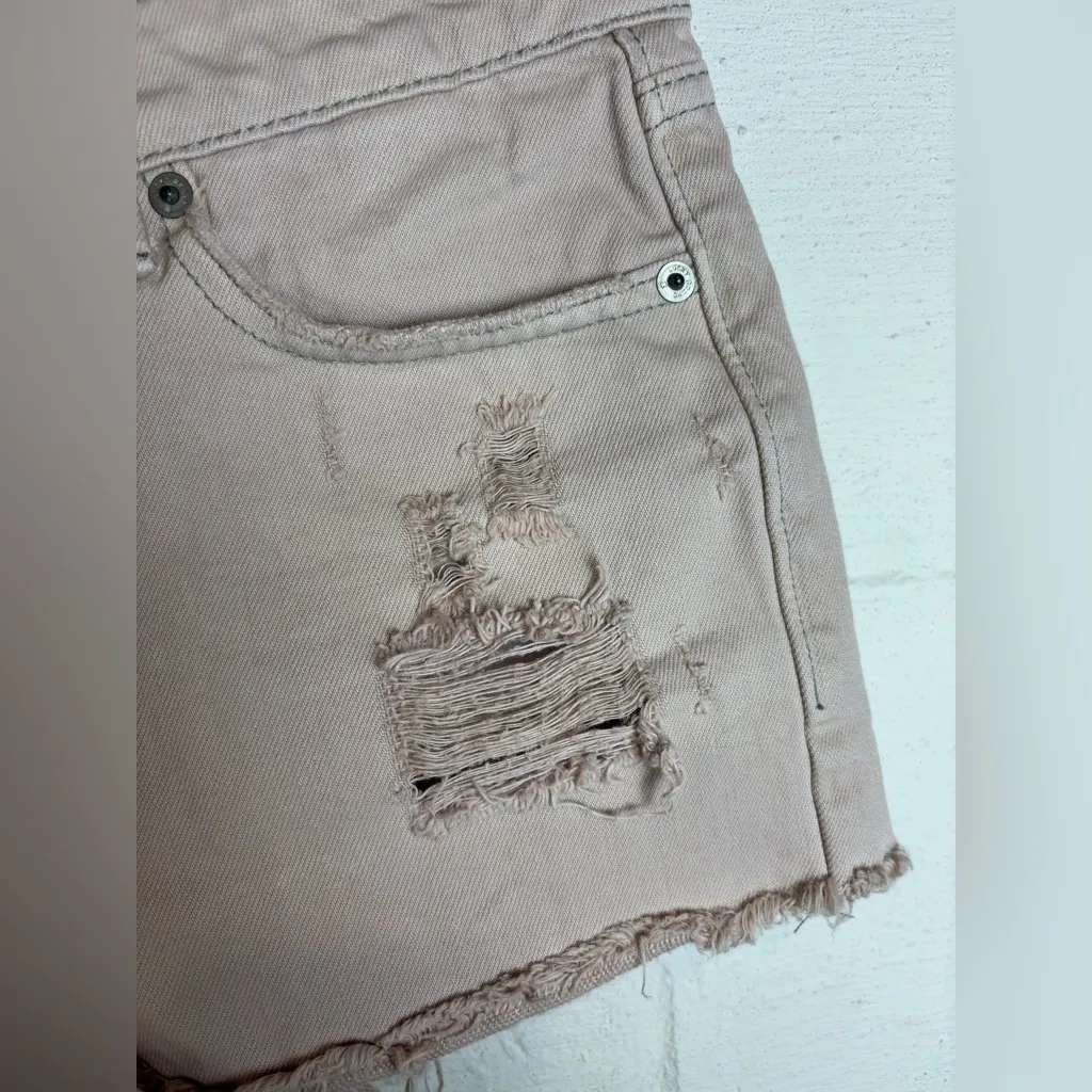 Lucky Brand Woman’s The Cut Off Distressed Summer Beige Short Shorts Size 6 / 28 - Image 2