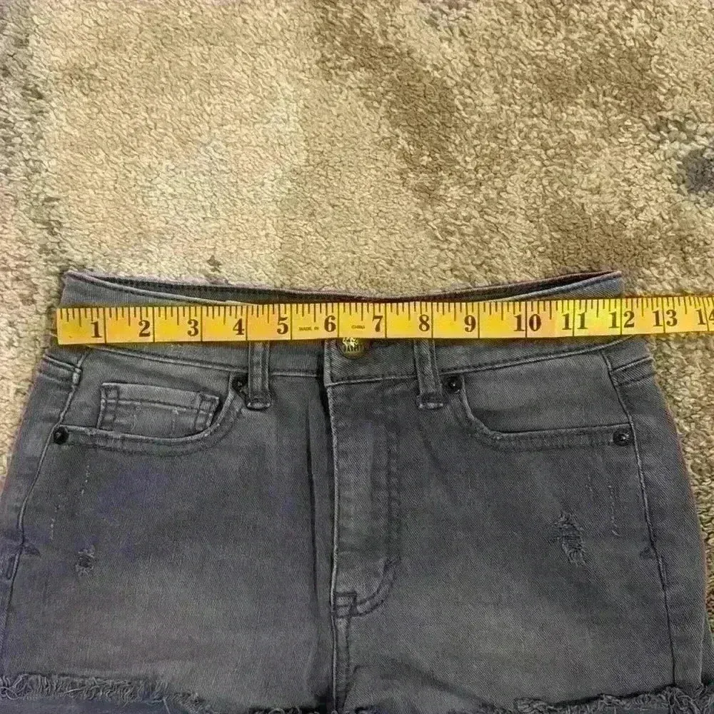 Women’s Tokyo Darling Jean Shorts - Image 3